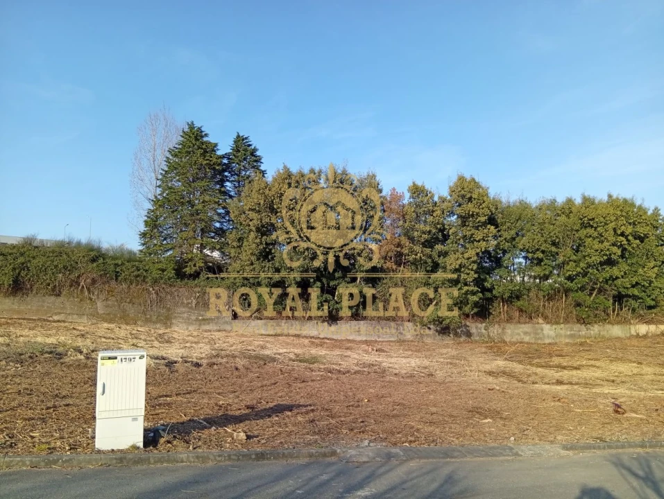 Terreno para Venda em Santa Maria da Feira, Travanca, Sanfins e Espargo Foto 4