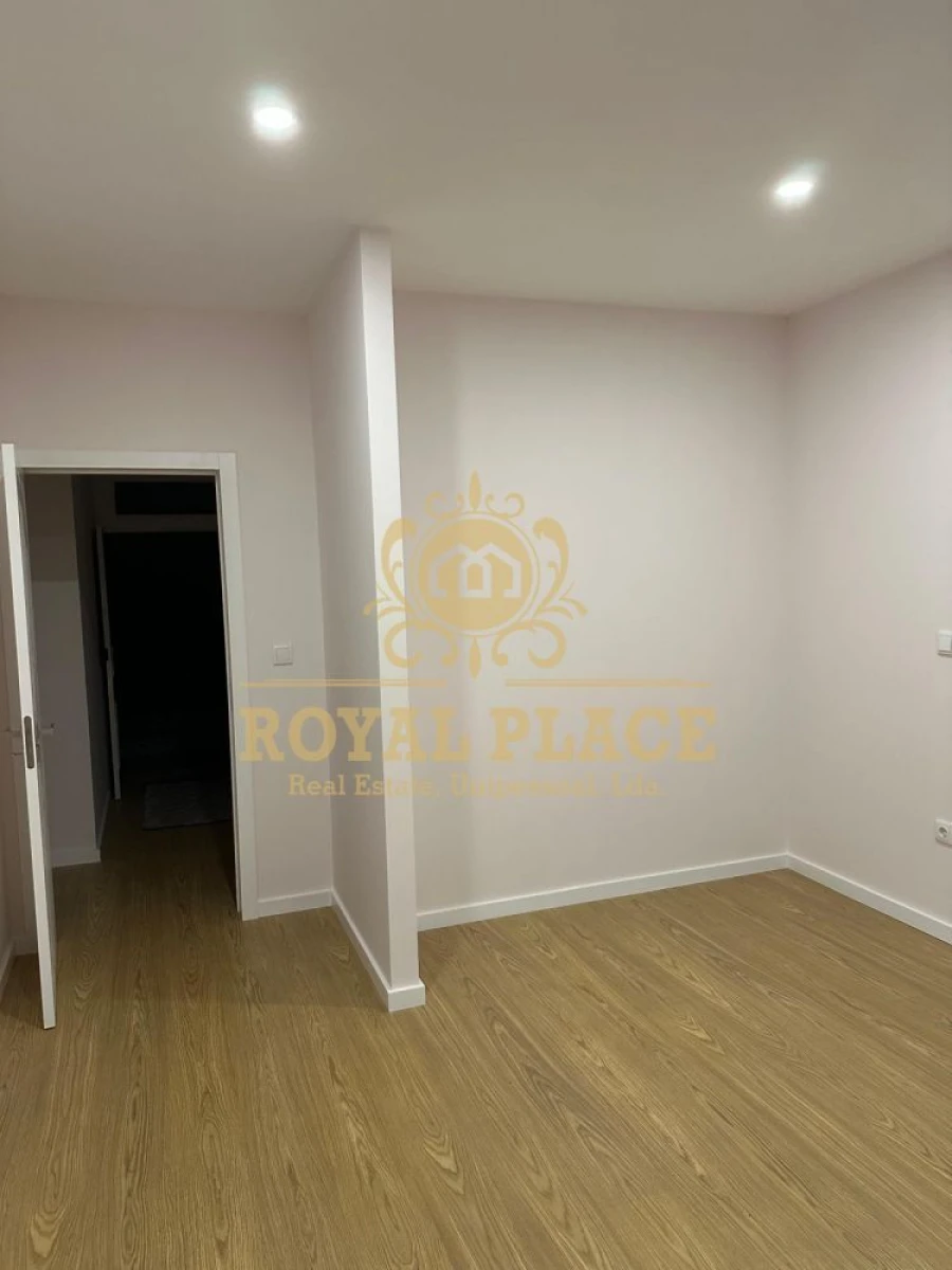 Moradia T4 para Venda em São Roque Foto 17