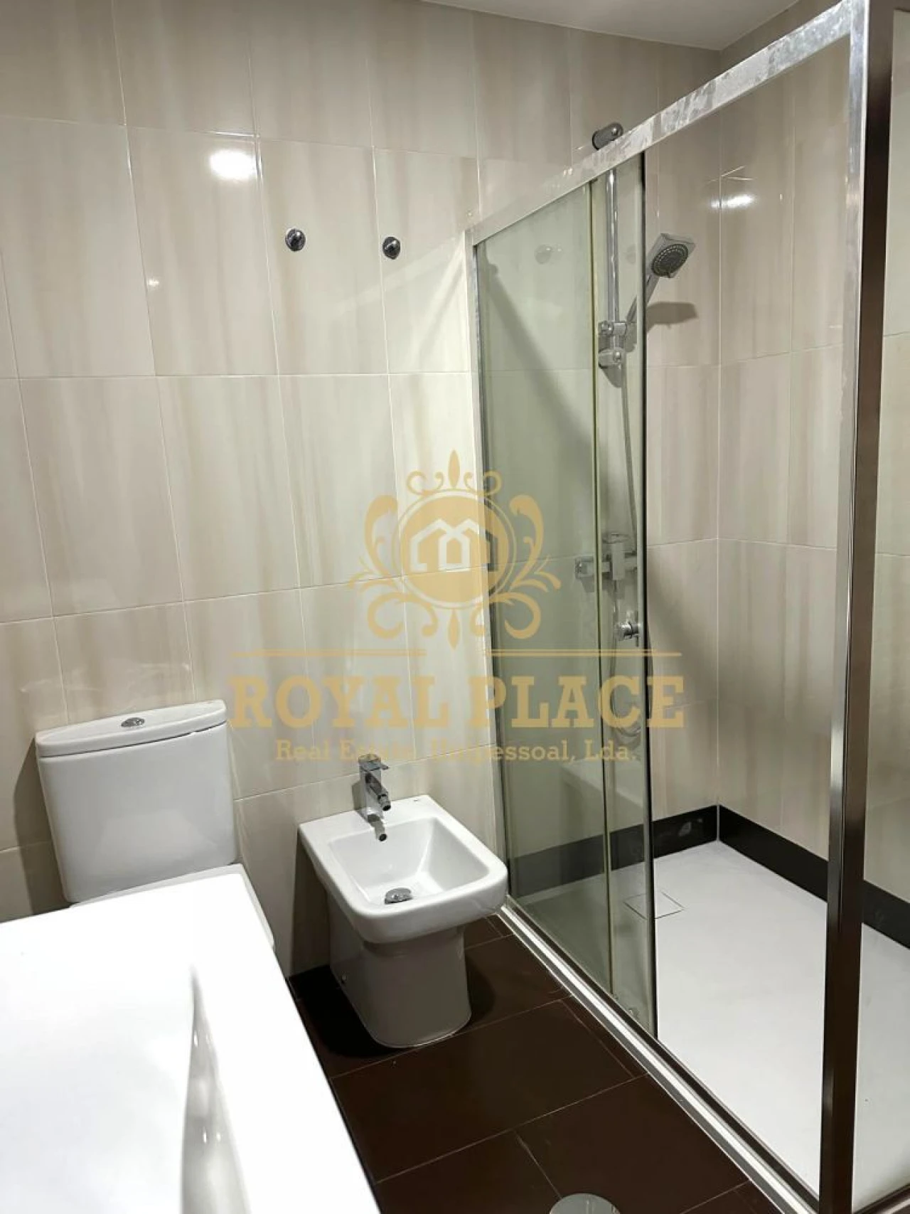 Moradia T4 para Venda em São Roque Foto 7