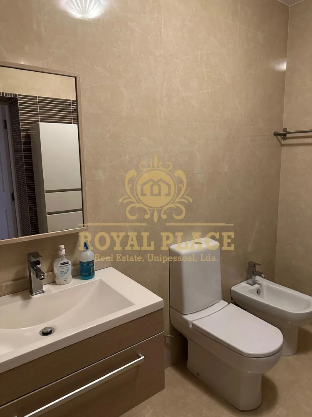 Moradia T4 para Venda em São Roque Foto 20