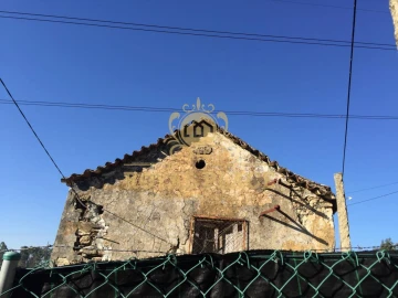 Quinta T1 para Venda em O. Azeméis, Riba-Ul, Ul, Macinhata Seixa, Madail