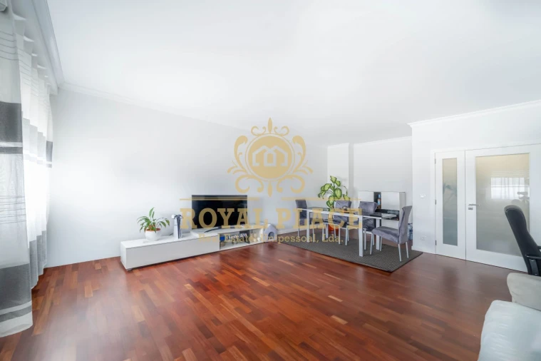 Apartamento T2 para Venda em São João de Ver Foto 2