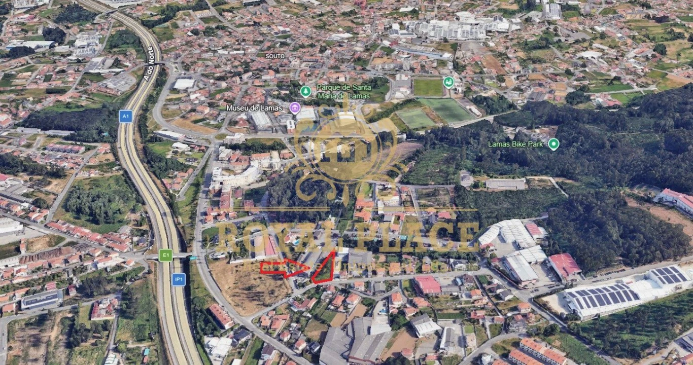 Terreno para Venda em Santa Maria de Lamas Foto 3