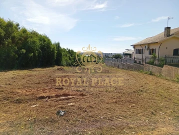 Terreno para Venda em Santa Maria de Lamas