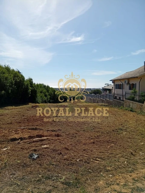 Terreno para Venda em Santa Maria de Lamas
