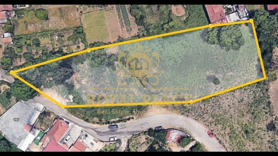 Terreno para Venda em Paços de Brandão