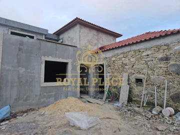 Moradia T3 para Venda em Lobão, Gião, Louredo e Guisande