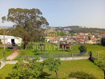 Moradia T3 para Venda em Lourosa