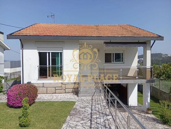 Moradia T3 para Venda em Lourosa