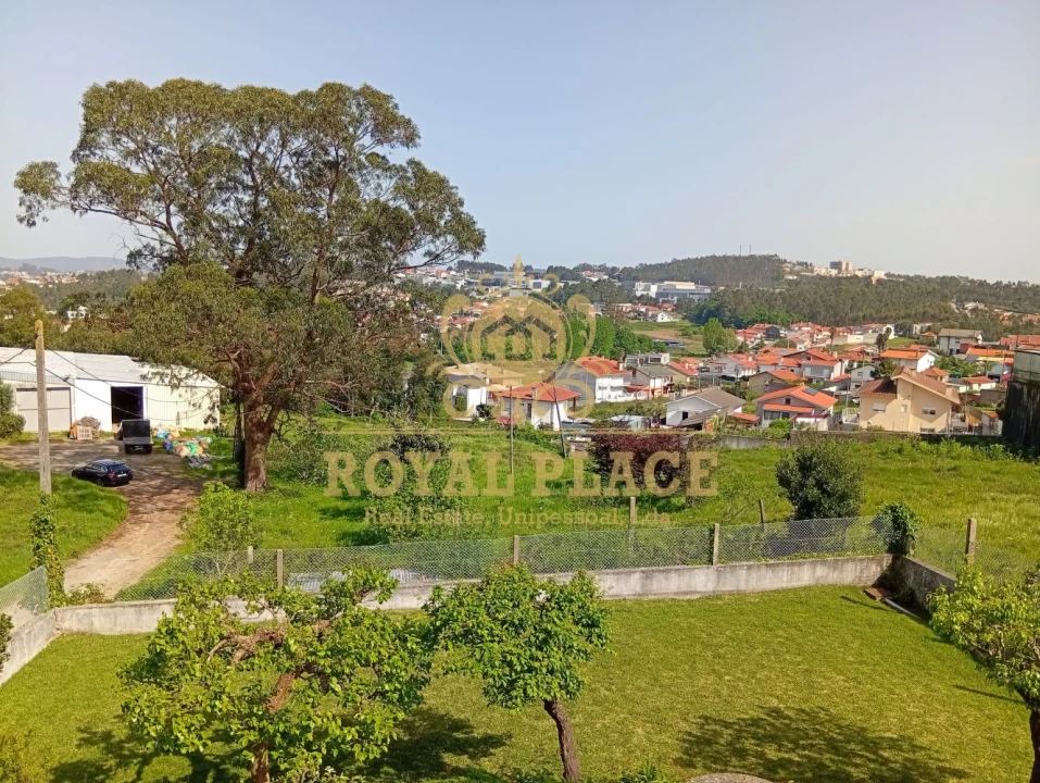 Moradia T3 para Venda em Lourosa Foto 3