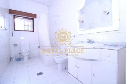 Moradia T3 para Venda em Fiães