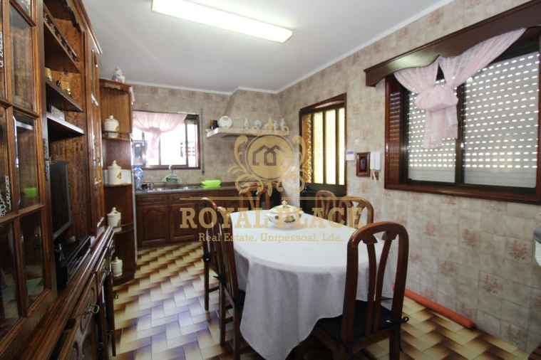 Moradia T3 para Venda em Fiães Foto 5