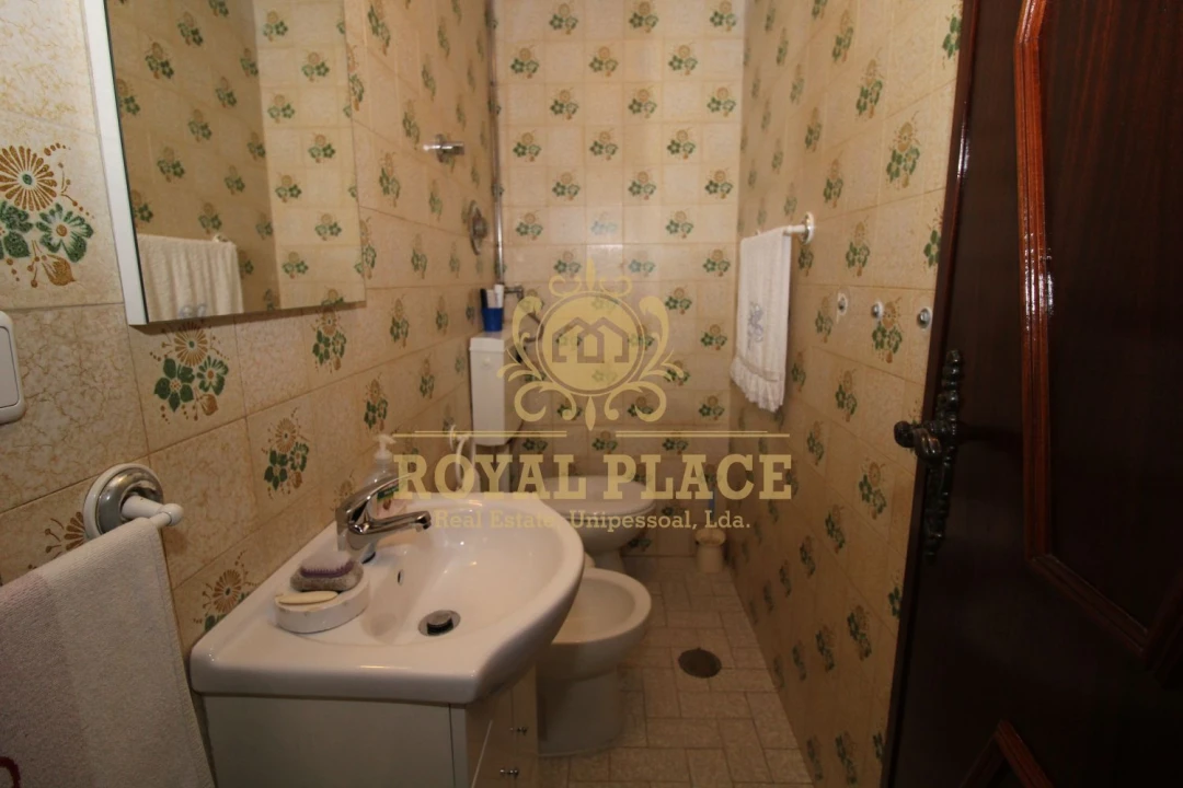 Moradia T3 para Venda em Fiães Foto 15