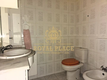 Moradia T3 para Venda em Santa Maria da Feira, Travanca, Sanfins e Espargo