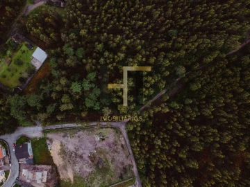 Terreno para Venda em Castêlo da Maia