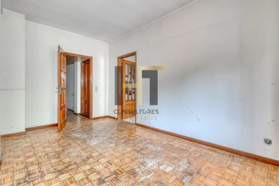Apartamento T4 para Venda em Cedofeita, Santo Ildefonso, Sé, Miragaia, São Nicolau e Vitória