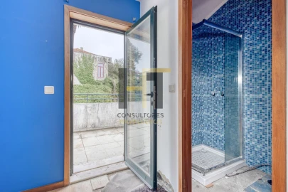 Apartamento T4 para Venda em Cedofeita, Santo Ildefonso, Sé, Miragaia, São Nicolau e Vitória
