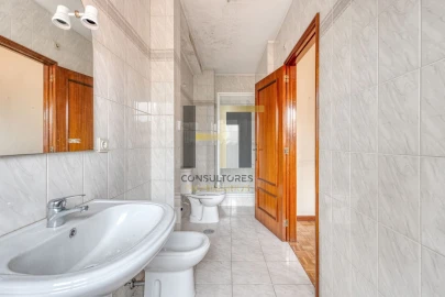 Apartamento T4 para Venda em Cedofeita, Santo Ildefonso, Sé, Miragaia, São Nicolau e Vitória