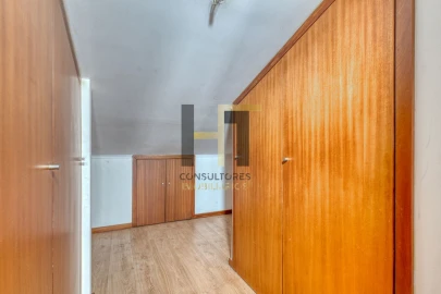 Apartamento T4 para Venda em Cedofeita, Santo Ildefonso, Sé, Miragaia, São Nicolau e Vitória