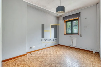 Apartamento T4 para Venda em Cedofeita, Santo Ildefonso, Sé, Miragaia, São Nicolau e Vitória