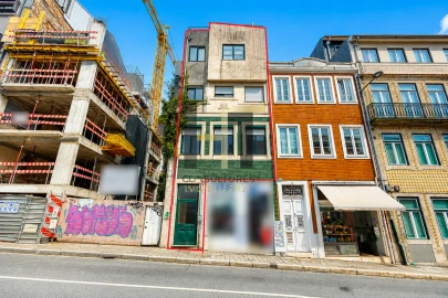 Apartamento T4 para Venda em Cedofeita, Santo Ildefonso, Sé, Miragaia, São Nicolau e Vitória