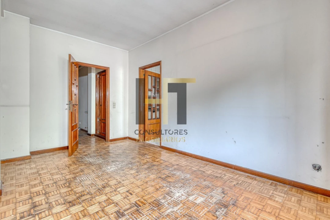 Apartamento T4 para Venda em Cedofeita, Santo Ildefonso, Sé, Miragaia, São Nicolau e Vitória Foto 22