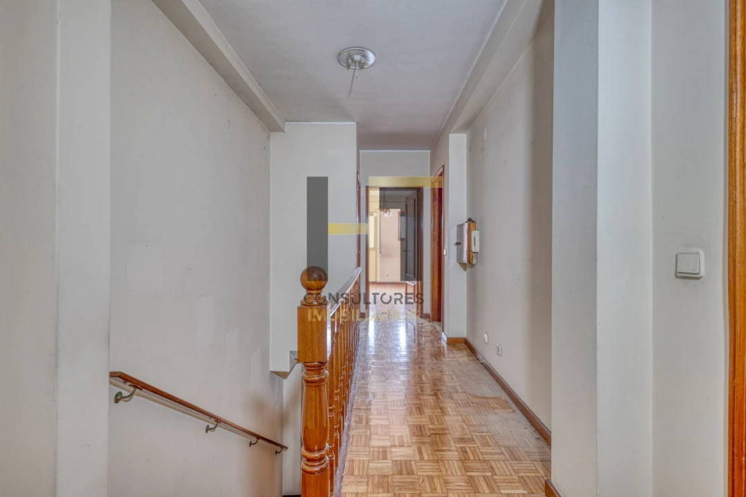 Apartamento T4 para Venda em Cedofeita, Santo Ildefonso, Sé, Miragaia, São Nicolau e Vitória Foto 7