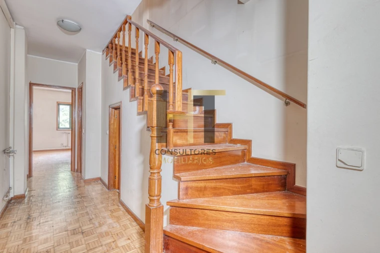 Apartamento T4 para Venda em Cedofeita, Santo Ildefonso, Sé, Miragaia, São Nicolau e Vitória Foto 23