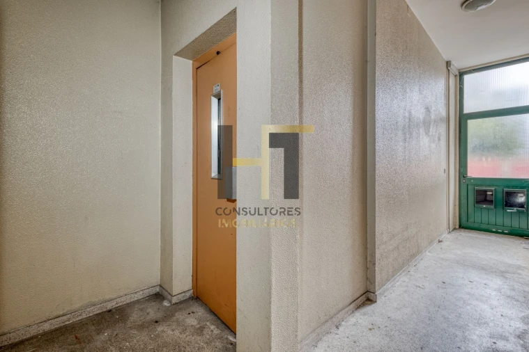 Apartamento T4 para Venda em Cedofeita, Santo Ildefonso, Sé, Miragaia, São Nicolau e Vitória Foto 45