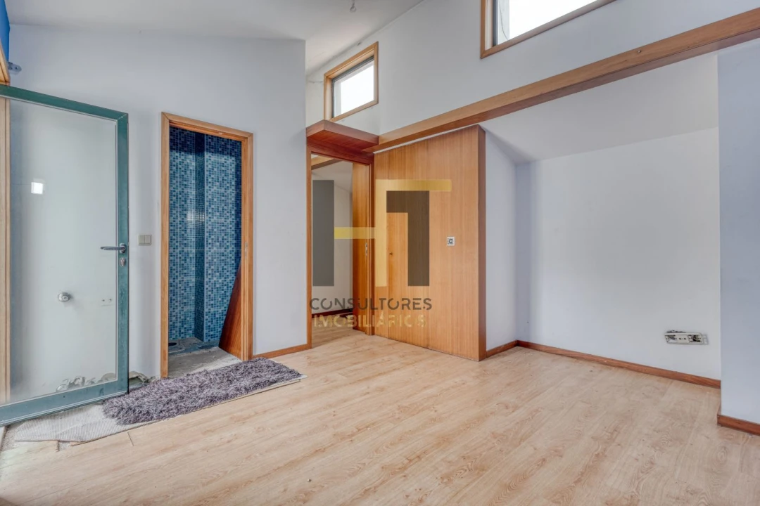 Apartamento T4 para Venda em Cedofeita, Santo Ildefonso, Sé, Miragaia, São Nicolau e Vitória Foto 40