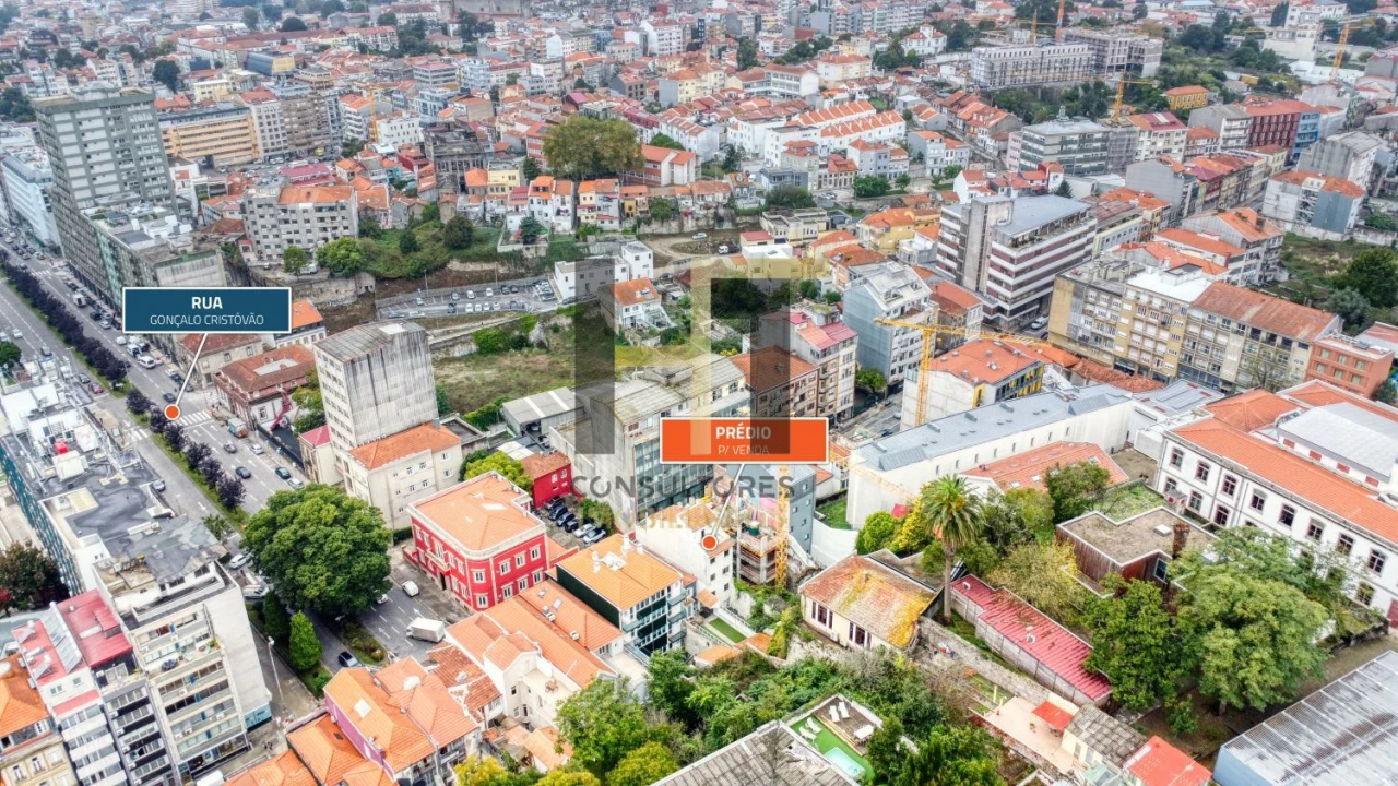Apartamento T4 para Venda em Cedofeita, Santo Ildefonso, Sé, Miragaia, São Nicolau e Vitória Foto 49