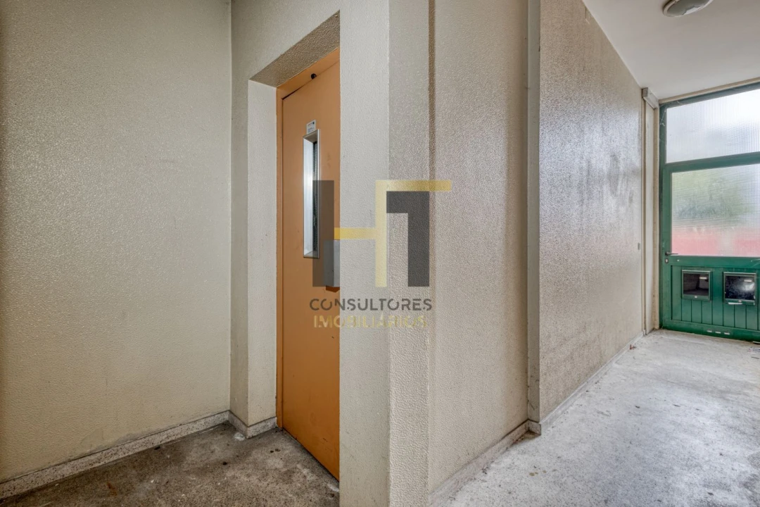Apartamento T4 para Venda em Cedofeita, Santo Ildefonso, Sé, Miragaia, São Nicolau e Vitória Foto 45