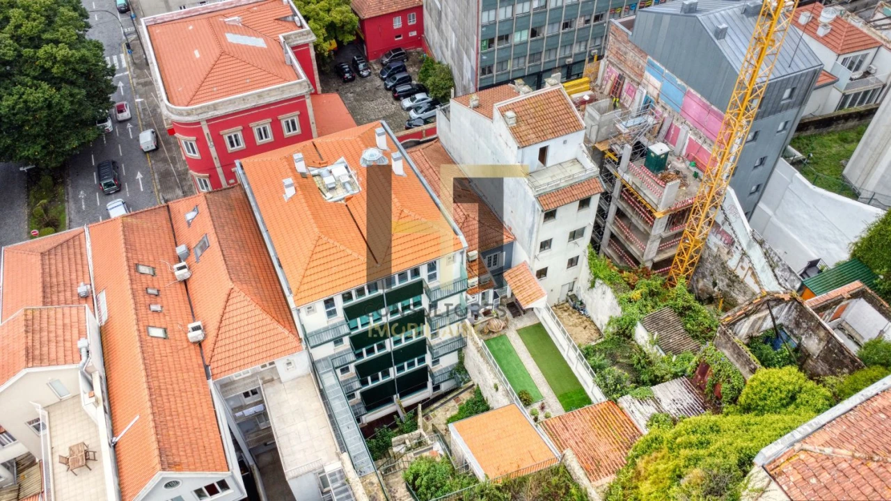 Apartamento T4 para Venda em Cedofeita, Santo Ildefonso, Sé, Miragaia, São Nicolau e Vitória Foto 43
