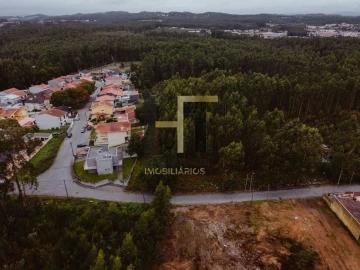 Terreno para Venda em Castêlo da Maia
