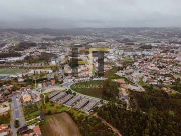 Terreno para Venda em Castêlo da Maia