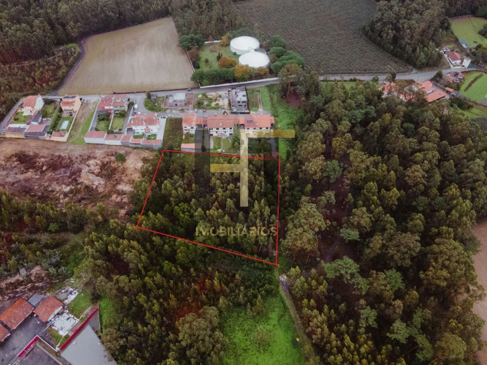 Terreno para Venda em Castêlo da Maia Foto 6