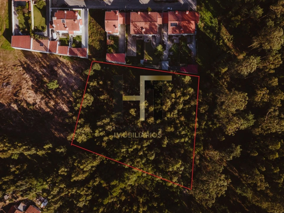 Terreno para Venda em Castêlo da Maia Foto 13