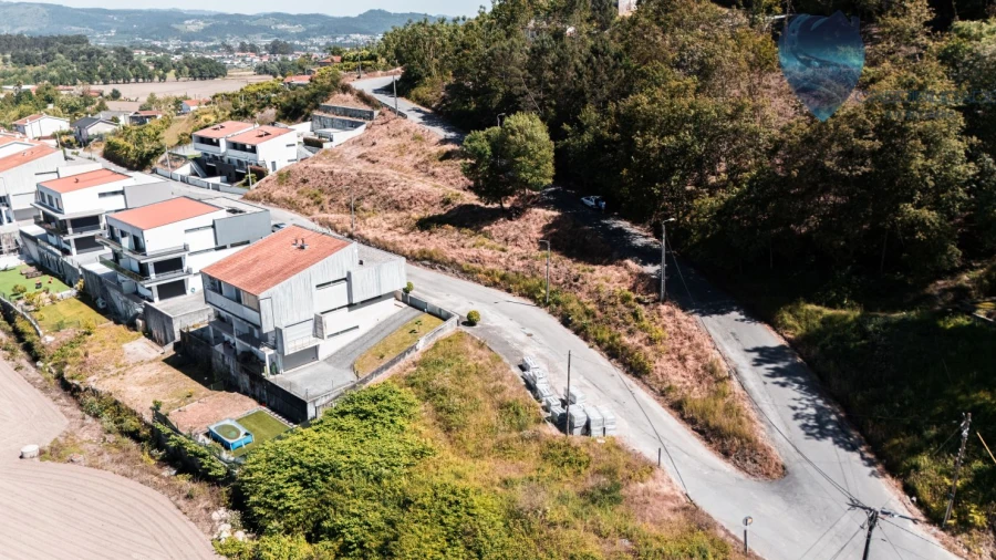 Terreno para Venda em Sande São Lourenço e Balazar