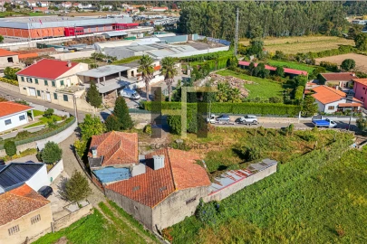 Moradia T3 para Venda em Castêlo da Maia