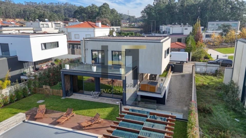 Moradia T3 para Venda em Muro