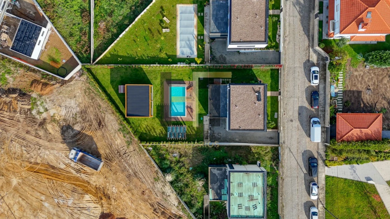 Moradia T3 para Venda em Muro Foto 47