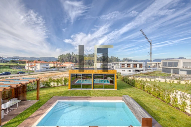 Moradia T3 para Venda em Muro Foto 33