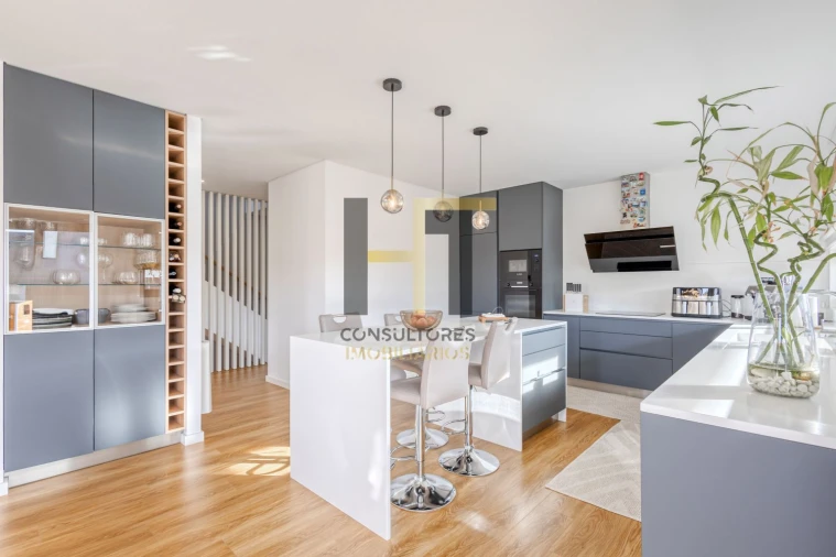 Moradia T3 para Venda em Muro Foto 9