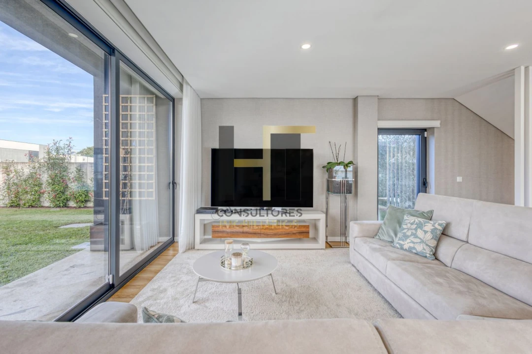 Moradia T3 para Venda em Muro Foto 4