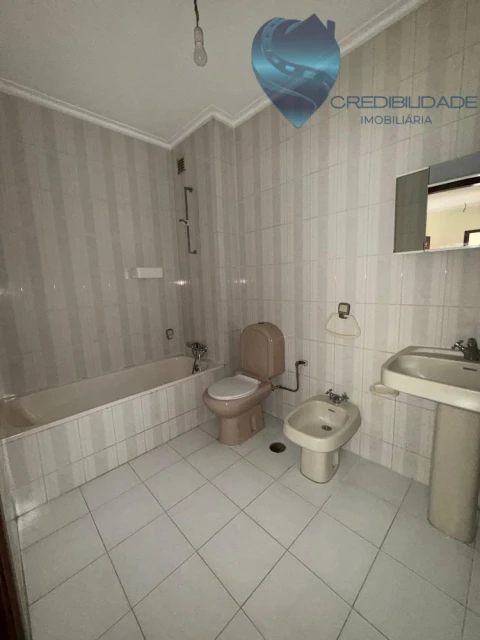 Apartamento T3 para Venda em Sande (São Martinho)