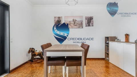 Moradia T3 para Venda em Azurem