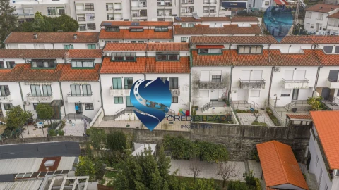 Moradia T3 para Venda em Azurem