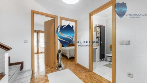 Moradia T3 para Venda em Azurem