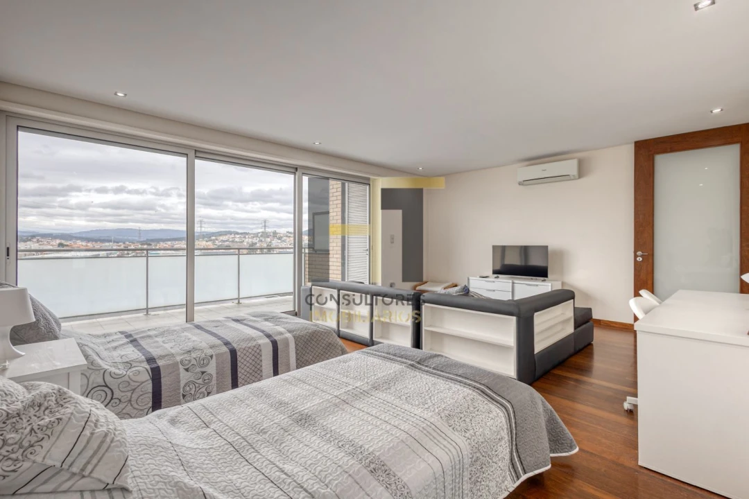 Moradia T3 para Venda em Alfena Foto 36