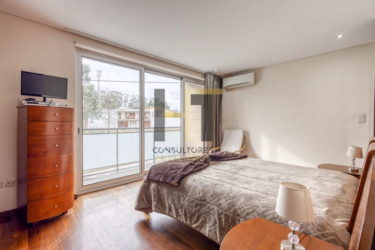 Moradia T3 para Venda em Alfena Foto 17